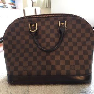 AUTHENTIC LV Louis Vuitton Alma Bag
